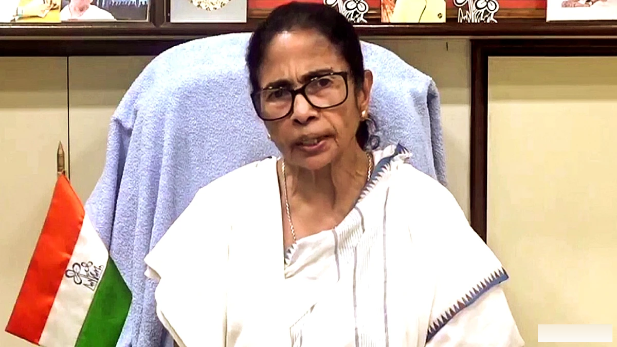 ‘सिर्फ वक़्त की बात है… 20 बगावती TMC सांसदों का दस्तावेज़ रद्द हो जाएगा’: कोलकाता सभा में ममता बनर्जी