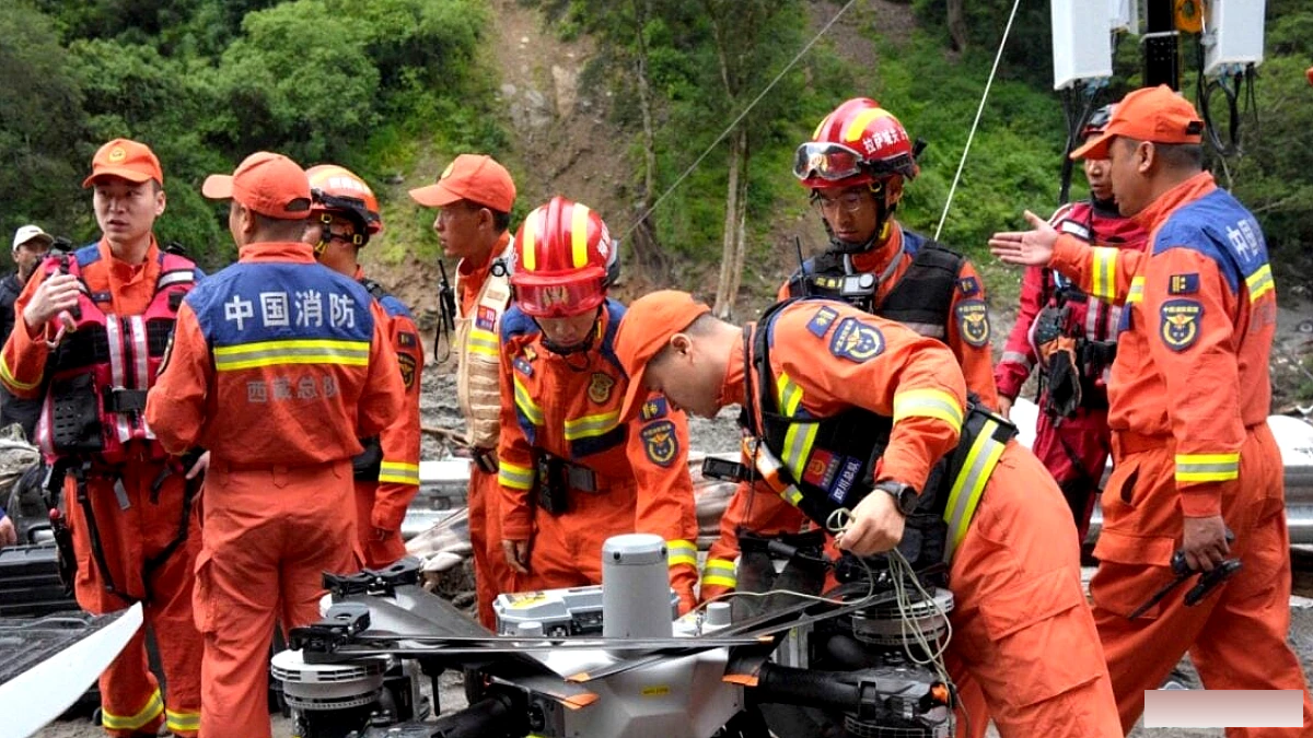 दो दिनों तक कोई अपडेट नहीं': ईशा फाउंडेशन का कहना है कि नेपाल-तिब्बत बाढ़ में 77 सदस्य अभी भी लापता हैं