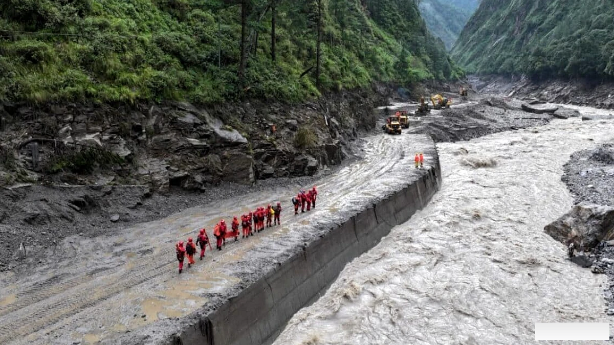 घर, स्कूल, सड़कें नष्ट हो गईं': यूनिसेफ का कहना है कि नेपाल में विनाशकारी बाढ़ से 17,000 बच्चे प्रभावित हुए हैं