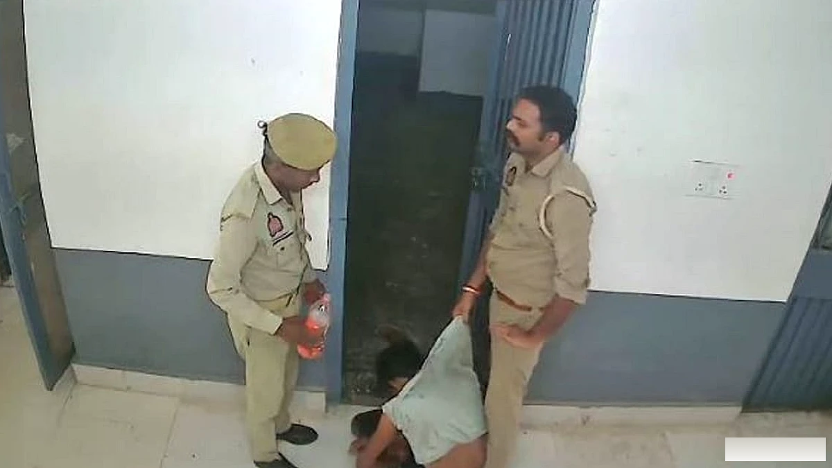 पुलिस हिरासत में युवक की मौत: बदायूं के दातागंज थाने का वीडियो वायरल, बेसुध राजेश को झकझोरते दिखा सिपाही