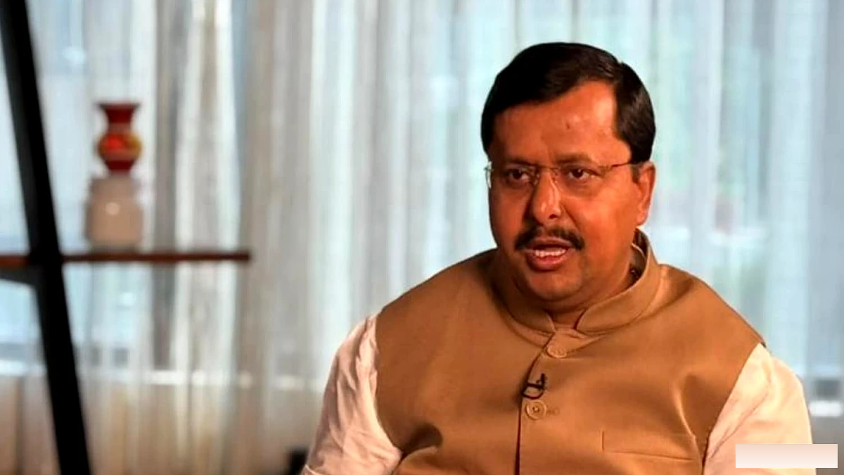 सज्जन कुमार के आवास पर जाने के बाद नितिन नबीन ने 3 बीजेपी सांसदों को फटकार लगाई, जिससे प्रतिक्रिया हुई