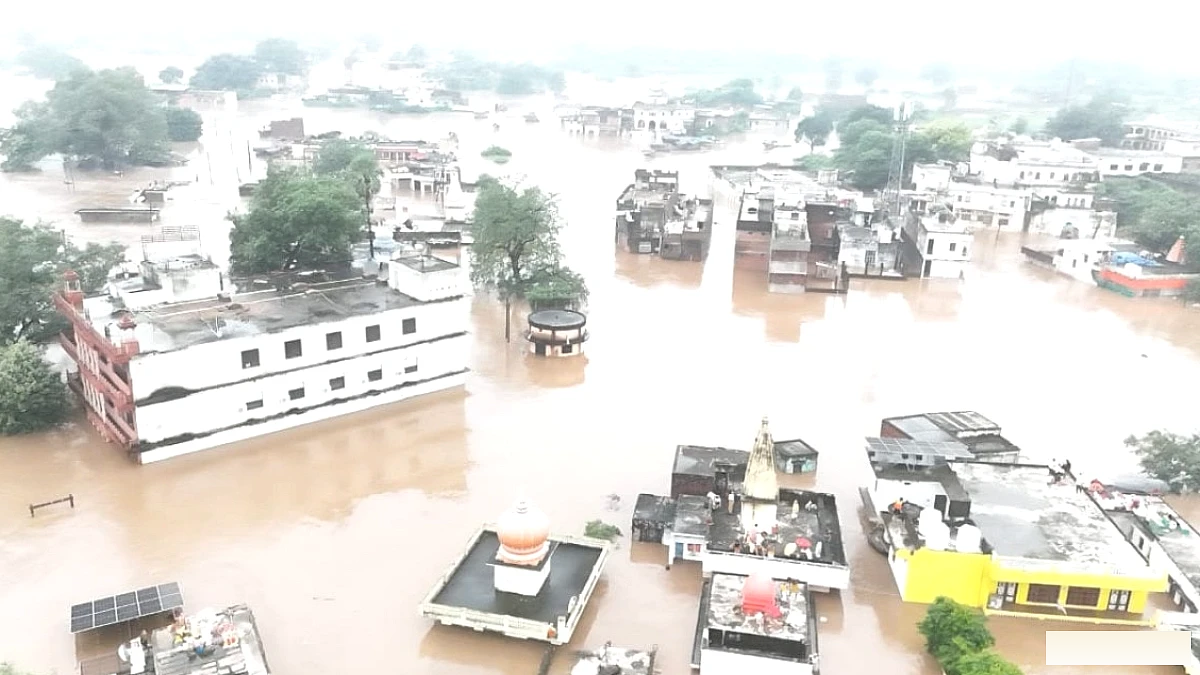 चित्रकूट में बाढ़ का भयावह नजारा, मंदाकिनी नदी ने तोड़ा 23 साल का रिकॉर्ड