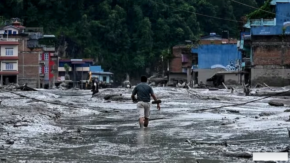 भोटेकोशी नदी में फिर बढ़ रहा जलस्तर, नेपाल में नई आपदा की आहट!
