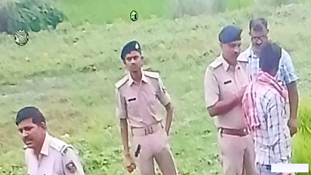 झाड़ी में मिला मजदूर का शव, पापा-पापा पुकारती रही 2 साल की मासूम; बूढ़ी मां का रो-रोकर बुरा हाल