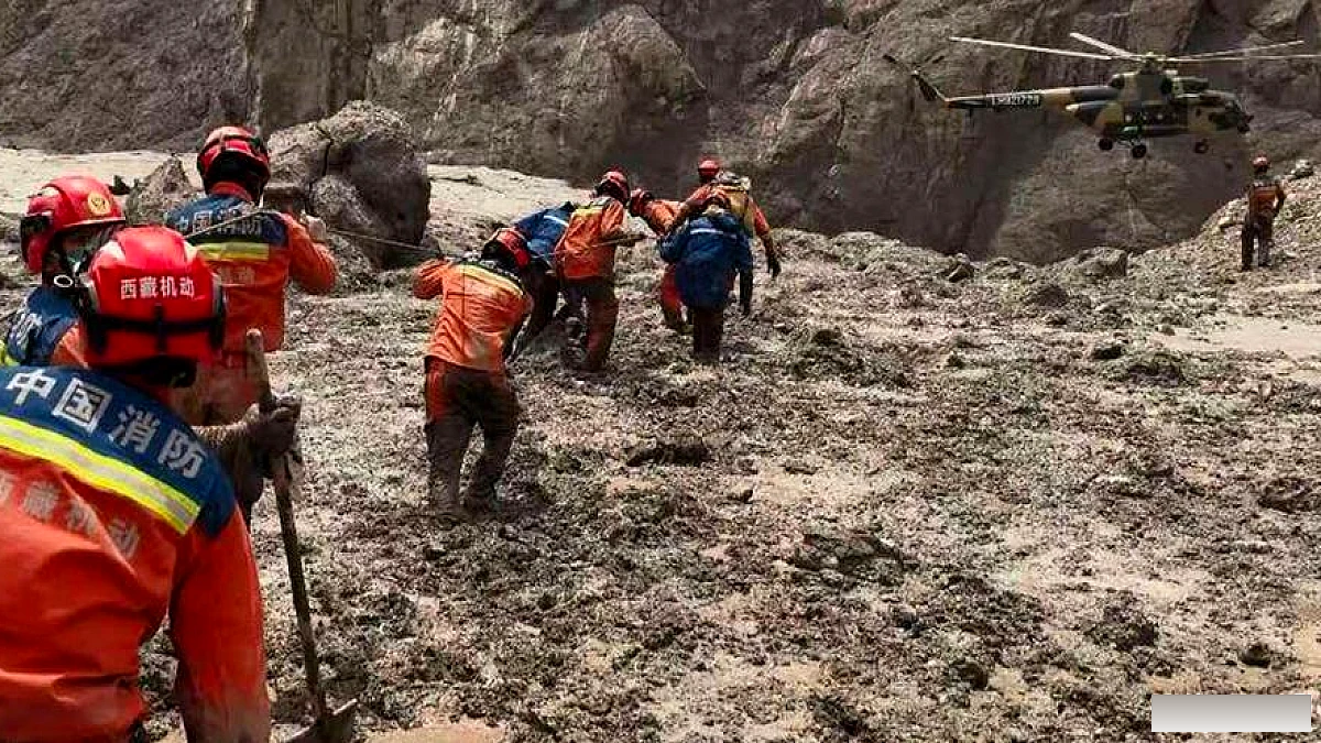 नेपाल ने ताजा बाढ़ की चेतावनी जारी की, क्योंकि 3,000 लोग अभी भी लापता हैं