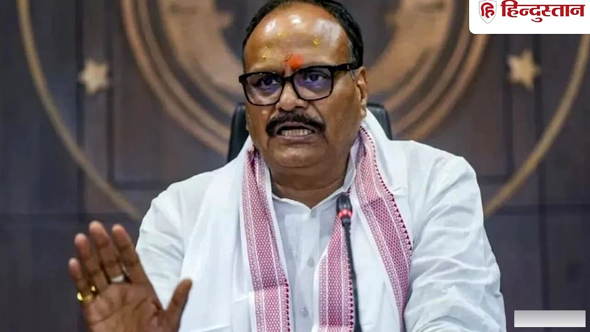 नाम में समाजवादी जोड़ने से नहीं आता समाजवाद, JPNIC पर ब्रजेश पाठक ने अखिलेश पर बोला हमला