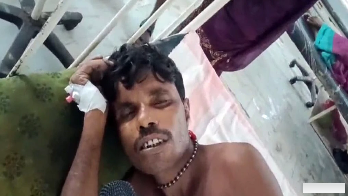 सड़क किनारे सो रहे शंकर पर चढ़ा ट्रक, मदद के बजाय पिटाई कर गड्ढे में फेंकने का आरोप