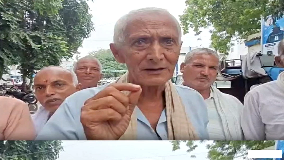 नवादा में जिला सरपंच संघ की महत्वपूर्ण बैठक, भत्ते और बुनियादी ढांचे की मांगों पर DM को ज्ञापन सौंपने की तैयारी