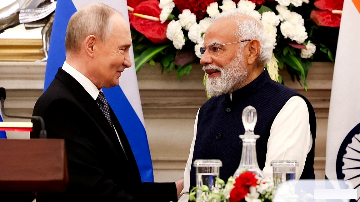 बिश्केक में पुतिन से मिले पीएम मोदी, यूक्रेन मुद्दे पर शांति समर्थन की कही बात