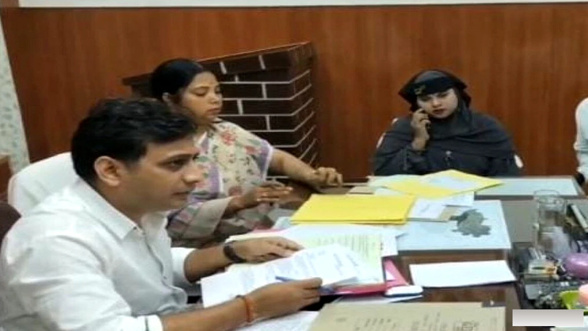 भभुआ नगर परिषद की समिति ने सफाई व्यवस्था और मानव बल पर चर्चा की