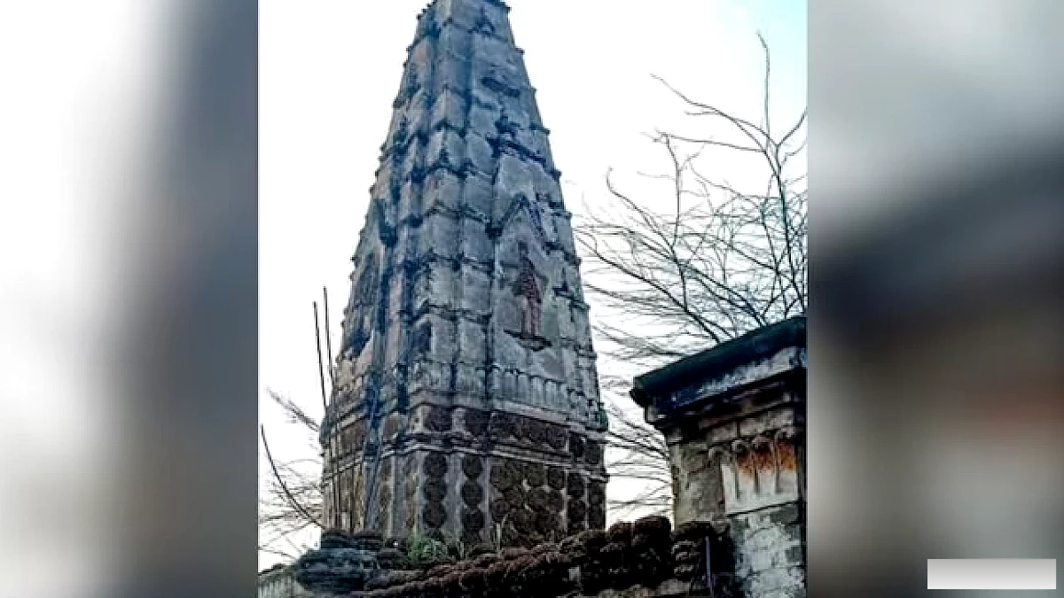 पाकिस्तान में कट्टरपंथियों ने तोड़ा 125 साल पुराना मंदिर, मदरसे में मिलाया