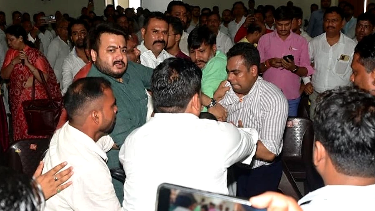 भाजपा में विवाद पर प्रदेश नेतृत्व सख्त, दो पदाधिकारियों को नोटिस, 15 दिन में मांगा गया है स्पष्टीकरण