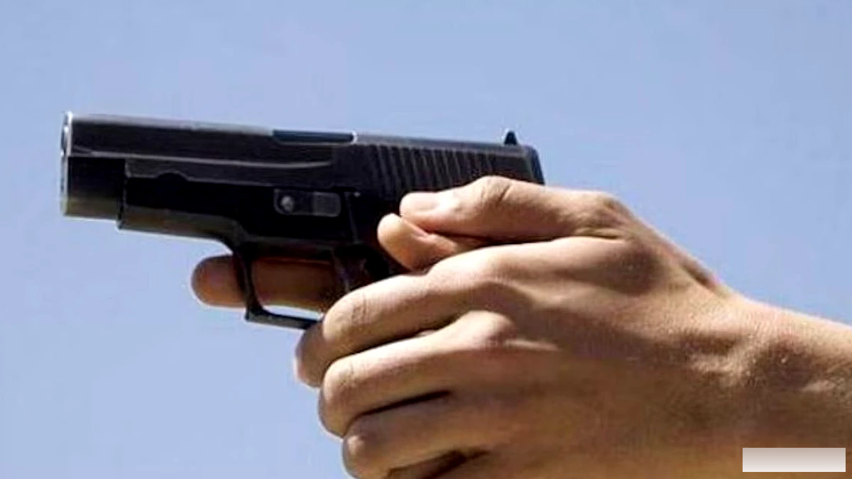 मिनियापोलिस में भीषण गोलीबारी, दो पुलिस अधिकारी सहित कई लोग घायल