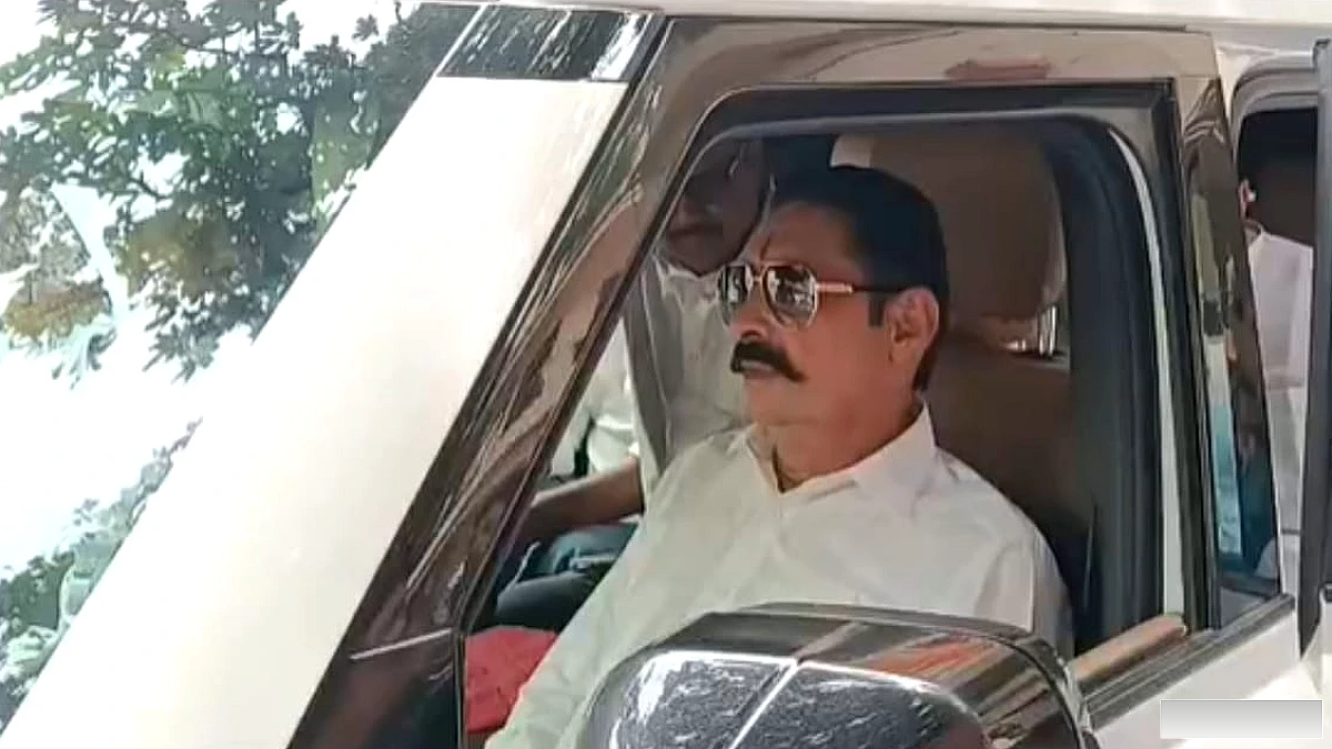 विधान परिषद चुनाव में जदयू विधायक अनंत सिंह ने अपनी ही पार्टी के एमएलए के खिलाफ़ समर्थन जताया, किसे जीताने की बात की?