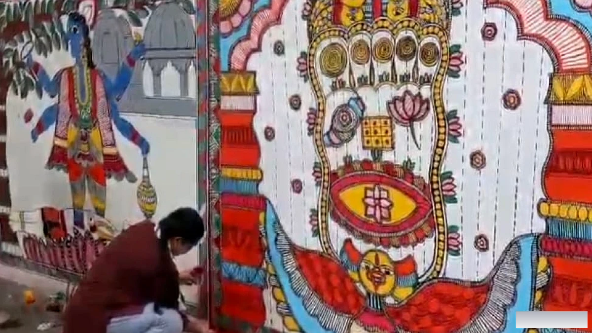 दीवार पर उभरी भगवान विष्णु की तस्वीर, मुस्लिम छात्रा असिरा सबा ने पेश की गंगा-जमुनी तहजीब की मिसाल