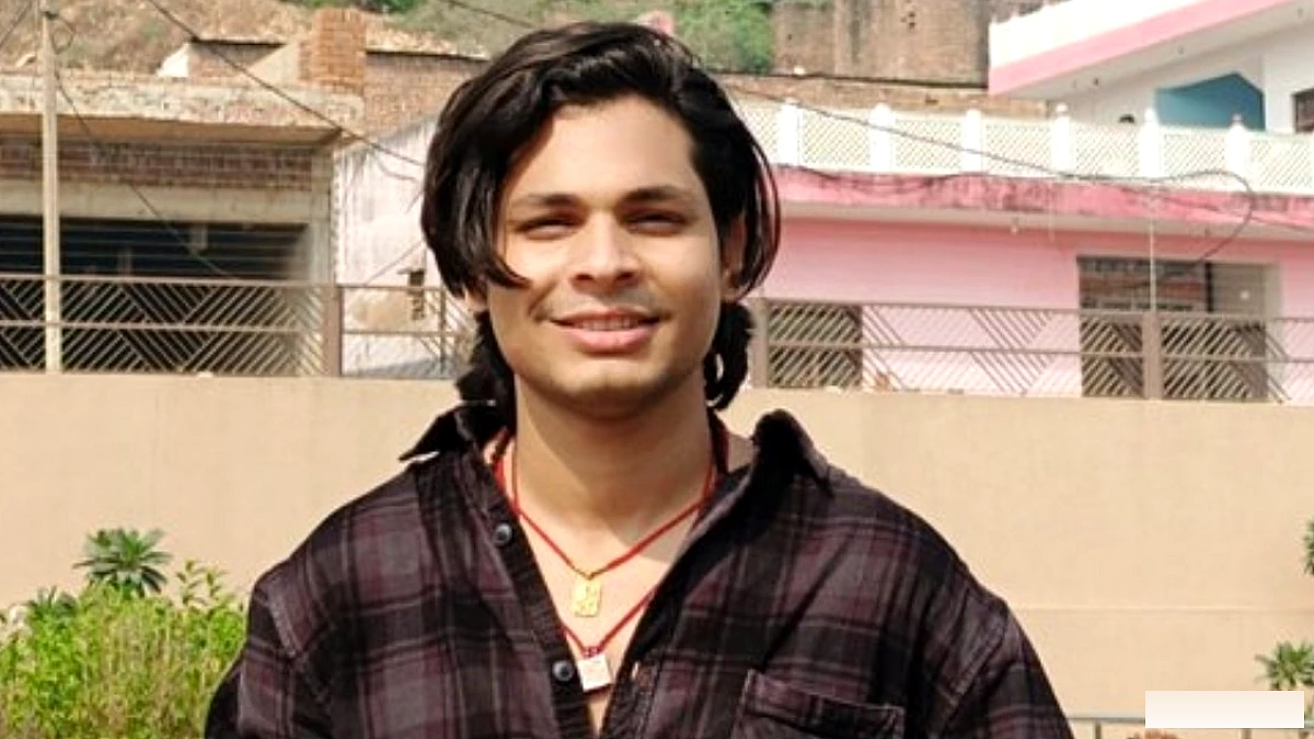हिंदू रक्षा दल ने स्वतंत्र भारद्वाज के समर्थन में पार्लियामेंट थाने का दौरा किया, FIR को गलत बताया
