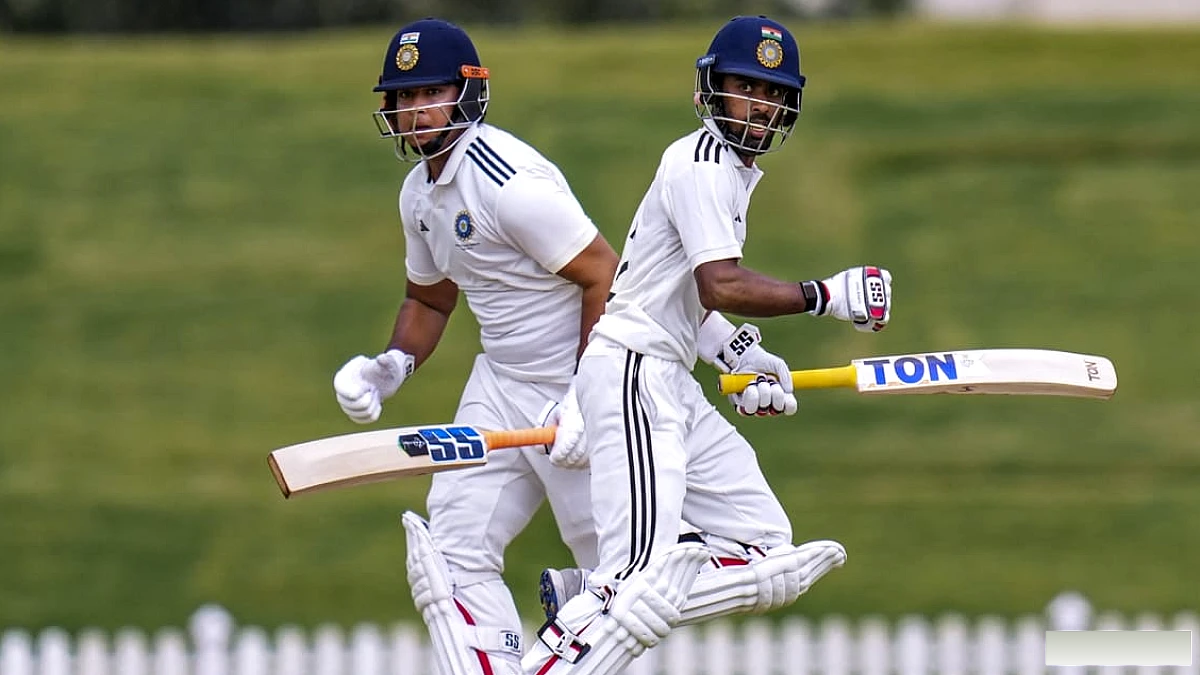 Duleep Trophy Final Live: वैभव सूर्यवंशी अर्धशतक से चूके, ईश्वरन की फिफ्टी; ईस्ट जोन एक विकेट पर 100 रन के पार