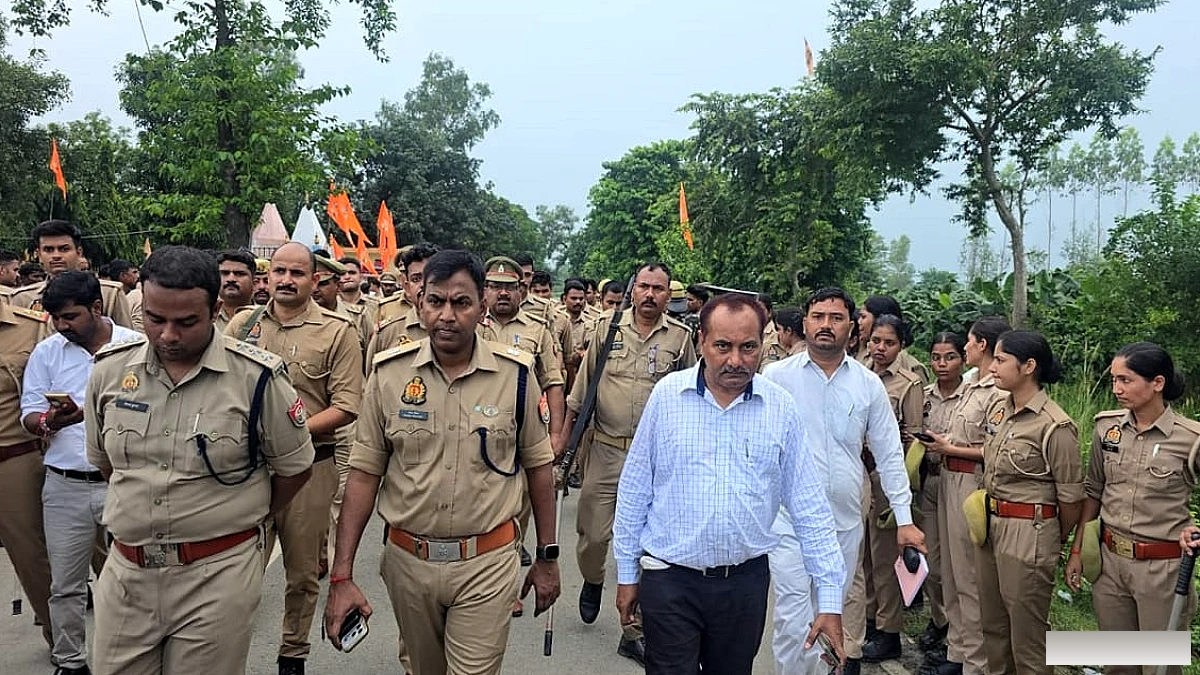 लखीमपुर खीरी में मासूम से दरिंदगी: दूसरे समुदाय के बुजुर्ग पर आरोप, ग्रामीणों में आक्रोश, प्रदर्शन-नारेबाजी