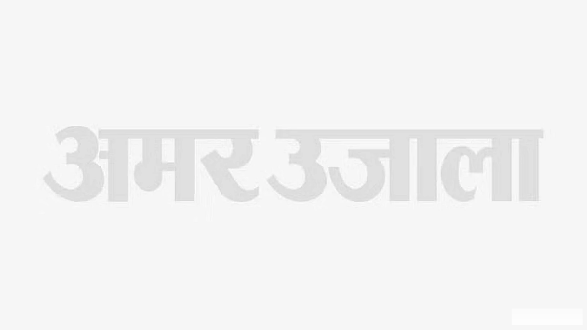 सराफा व्यापारी को तस्कर बताकर दो लाख रुपये वसूले, चार सिपाही निलंबित, दो गिरफ्तार