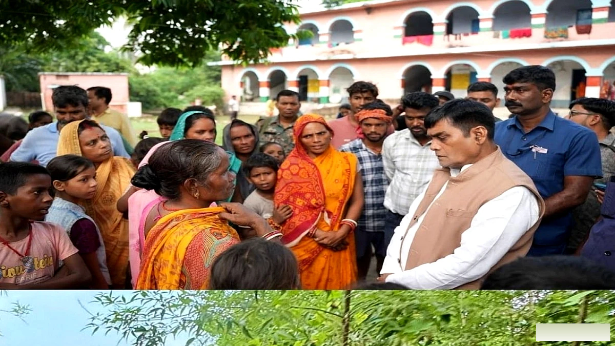 बेगूसराय में बाढ़ की गंभीर स्थिति, राम कृपाल यादव ने प्रभावित इलाकों का निरीक्षण किया