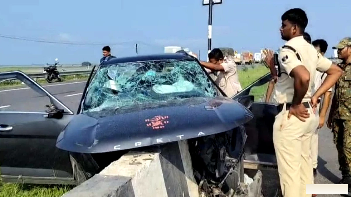 बख्तियारपुर फोरलेन पर भीषण हादसा, डिवाइडर से टकराई तेज रफ्तार कार; एक महिला समेत 3 की मौत