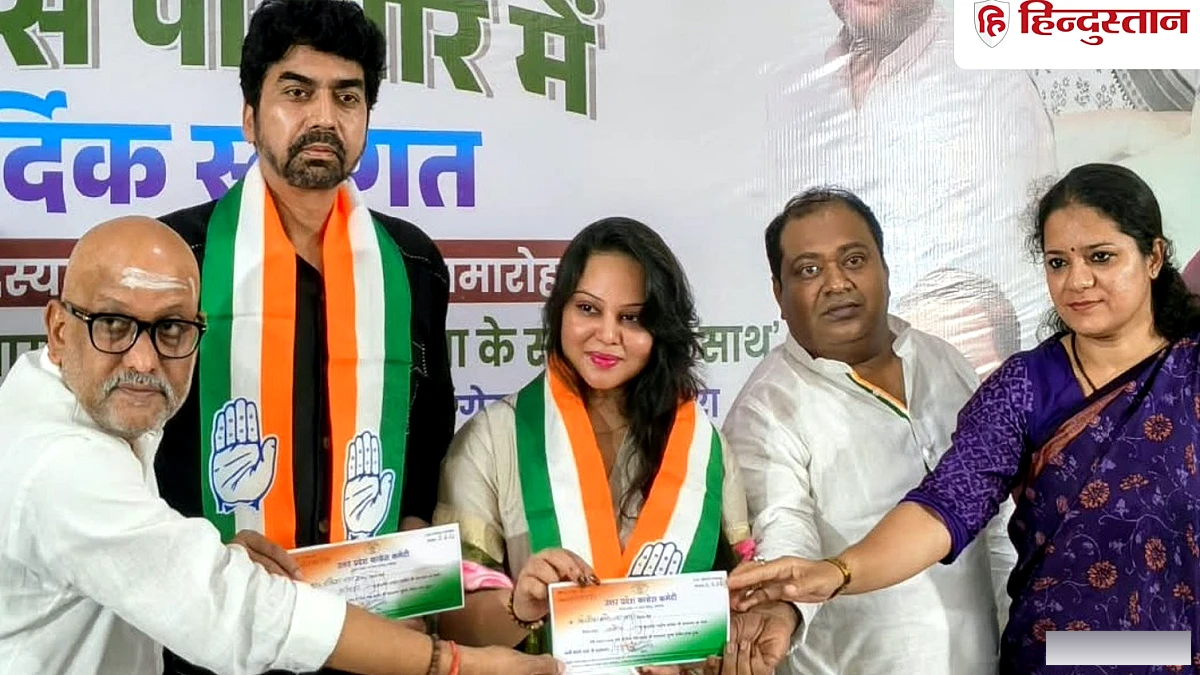 पूर्व आईएएस राकेश वर्मा और अभिनेत्री जारा खान कांग्रेस में शामिल, अजय राय ने दिलाई सदस्यता