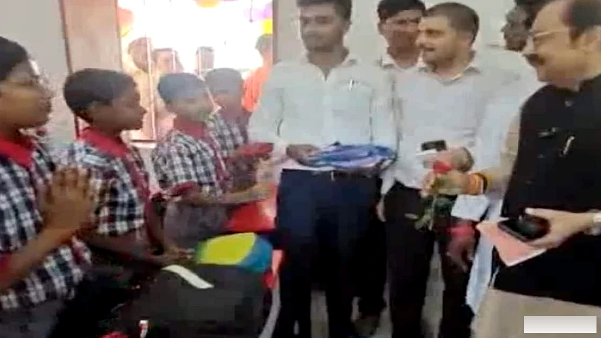 नवादा में 25 साल के सपने का साकार, सांसद विवेक ठाकुर ने केंद्रीय विद्यालय का उद्घाटन किया