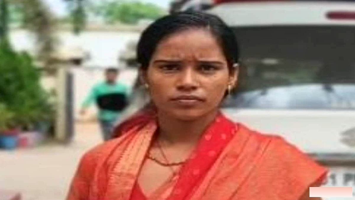 भुवनेश्वर में 5‑माह के जुड़वाँ के साथ महिला को ससुराल से निकाला, पति मुंबई में गायब