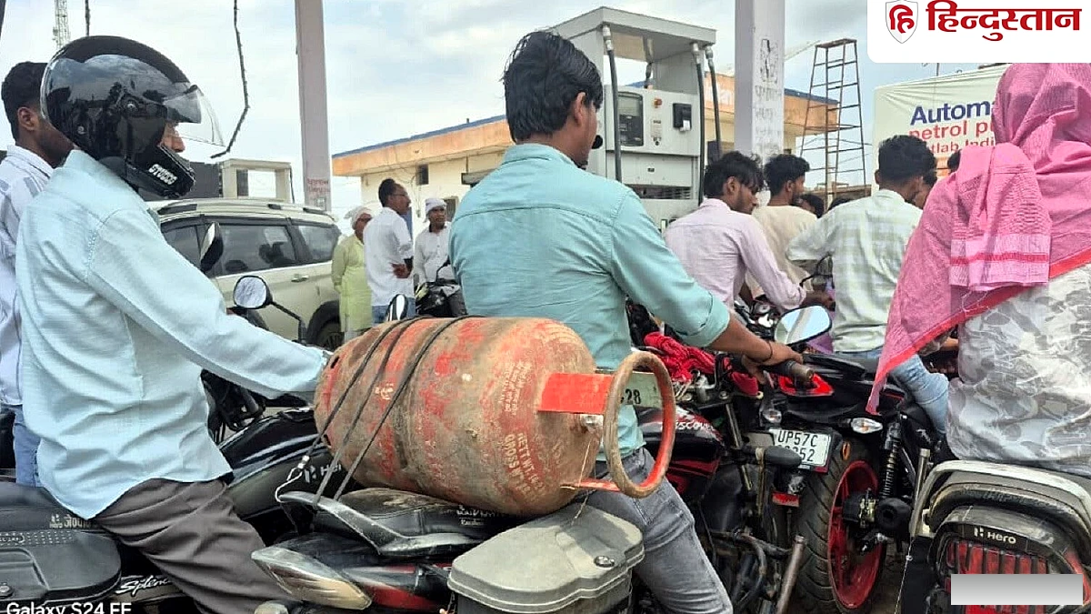 कच्चे तेल की कीमतों में उछाल, पेट्रोल-डीजल और LPG के दाम स्थिर