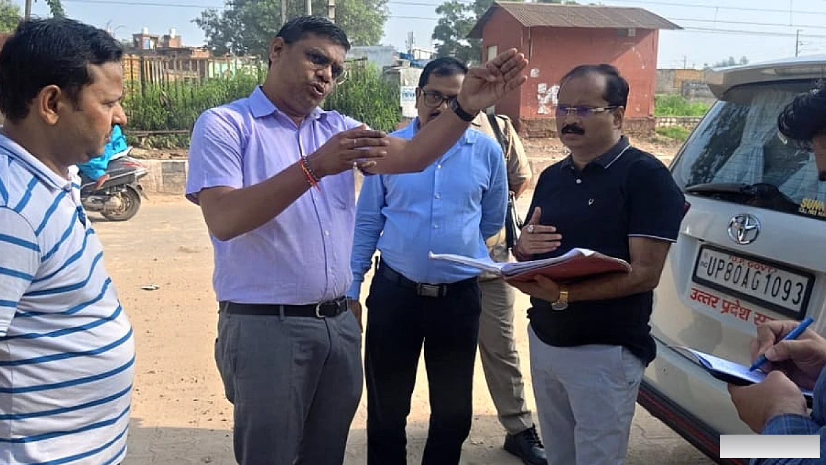 आगरा नगर निगम में हाजिरी रजिस्टर का फर्जीवरी, सुपरवाइजर पर कार्यवाही और तुरंत निलंबन