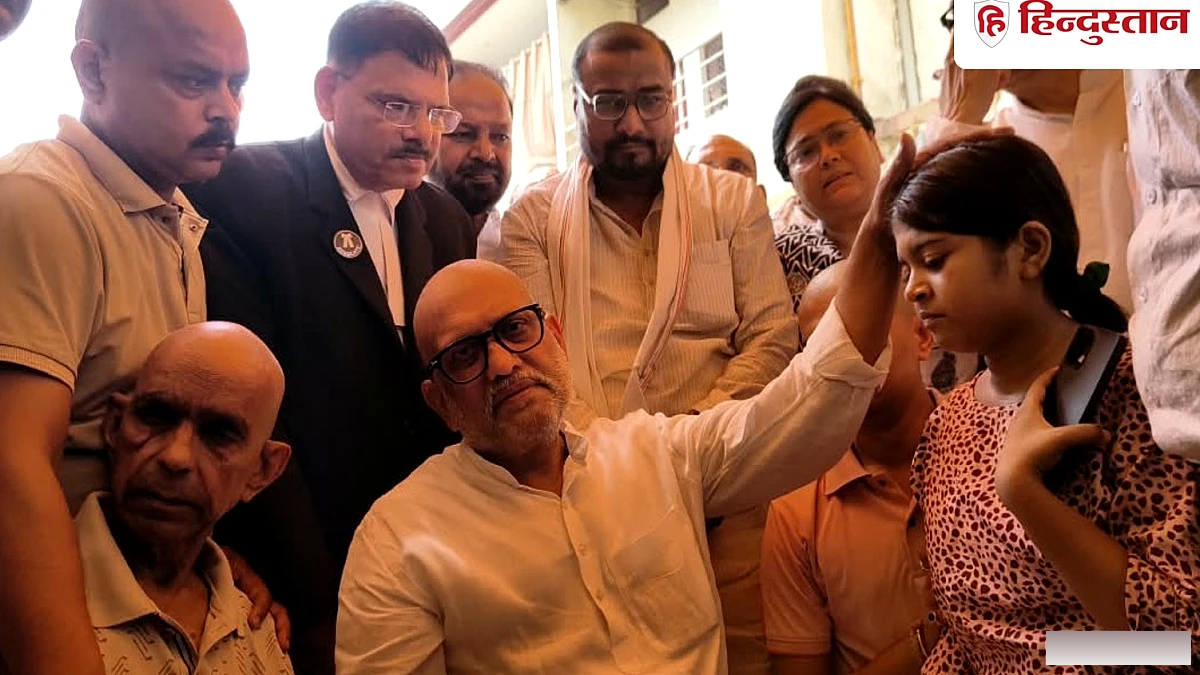 श्मशान घाट पर भी हो रहा भ्रष्टाचार, गोरखपुर पहुंचे अजय राय का योगी सरकार पर तीखा हमला
