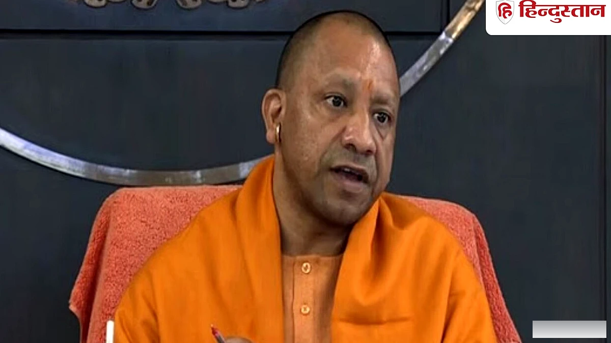 उत्तर प्रदेश में रात के समय बड़े प्रशासनिक फेरबदल: 14 IAS और 34 PCS अधिकारियों के तबादले