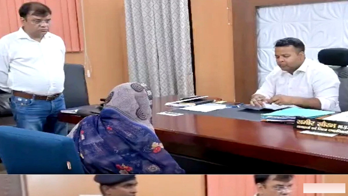 गोपालगंज के जनता दरबार में डीएम समीर सौरभ ने सुनीं 35 शिकायतें, अधिकांश मामले जमीन विवाद से जुड़े