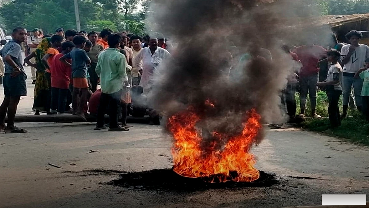 सिटामढ़ी में शराब भरे वाहन से टक्कर, 8 वर्षीय बच्चे की मौत, दो घायल
