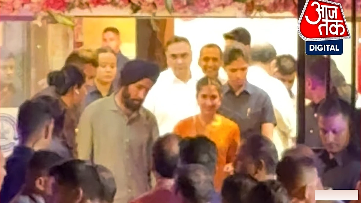 अंबानी के गणेशोत्सव में टिफनी ट्रंप ने लुभाई महफिल