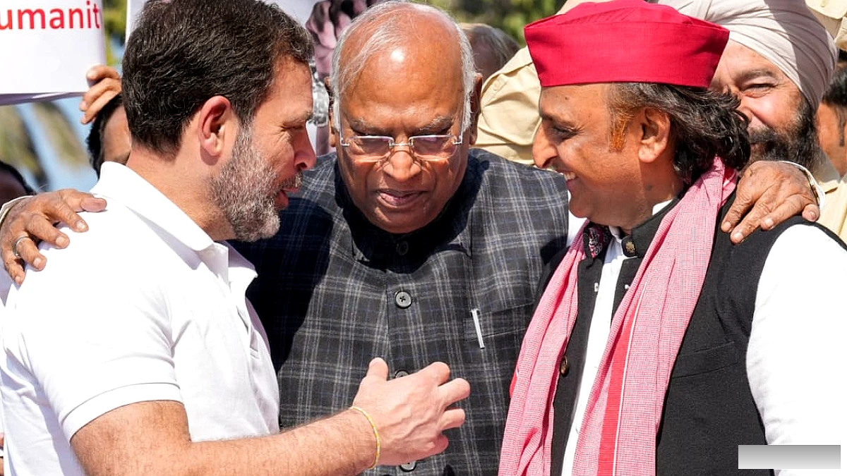 सपा कांग्रेस को 45‑50 सीटों से अधिक नहीं देगा, टिकट बाँटने की तैयारी