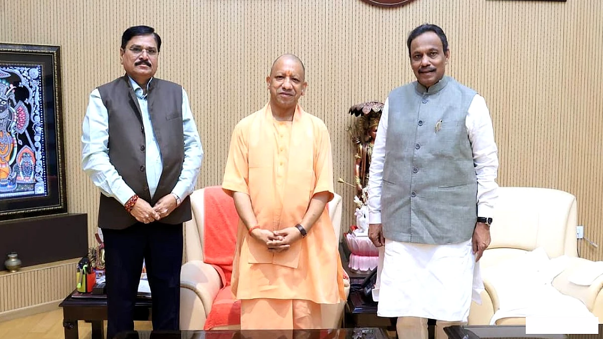 तावड़े पर जमीनी चुनावी तैयारियाँ, बदलते राजनीतिक और सामाजिक समीकरणों की जाँच