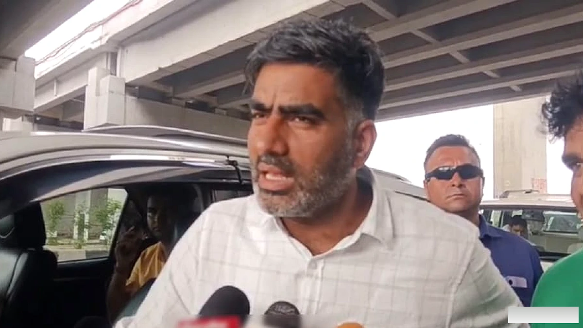सरधना में विधायक अतुल प्रधान के साथ युवक ने की अभद्रता, बोले- सत्ता के प्रभाव में हैं कुछ लोग