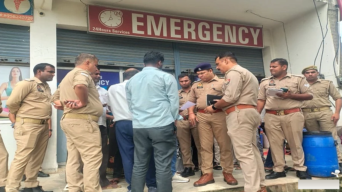 प्रसव के बाद नवजात शिशु की हालत बिगड़ी, दूसरी अस्पताल में ले जाने पर मृत्यु; परिजनों ने अस्पताल में हंगामा