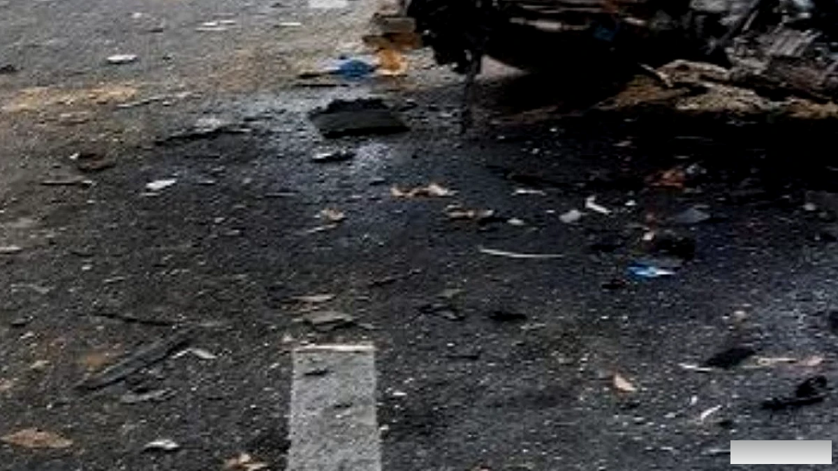 ट्रक ने पांव कुचले, युवक की मौत: मदद के इंतजार में तड़पती भीड़