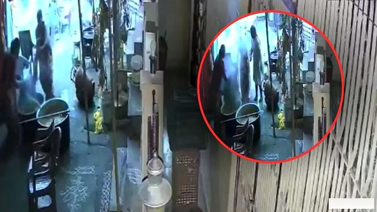 सांभर से भरे बर्तन में गिरकर हुई मौत: विजयवाड़ा में अन्नदान कार्यक्रम के दौरान दुर्घटना