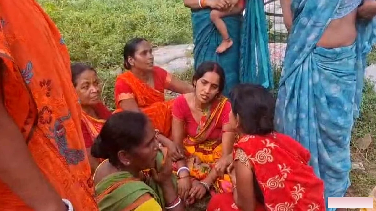 गंगा में उतरे थे कर्मा पूजा की मूर्ति विसर्जित करने, 11 लोग डूबे; चार को बचाया, छह लापता और एक की मौत