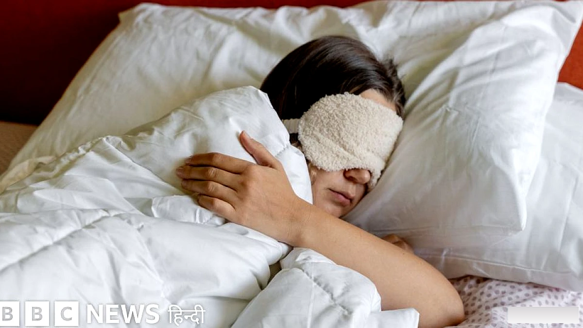 हेल्दी रहने के लिए कितने घंटे सोना ज़रूरी है? स्लीप स्पेशलिस्ट से जानिए