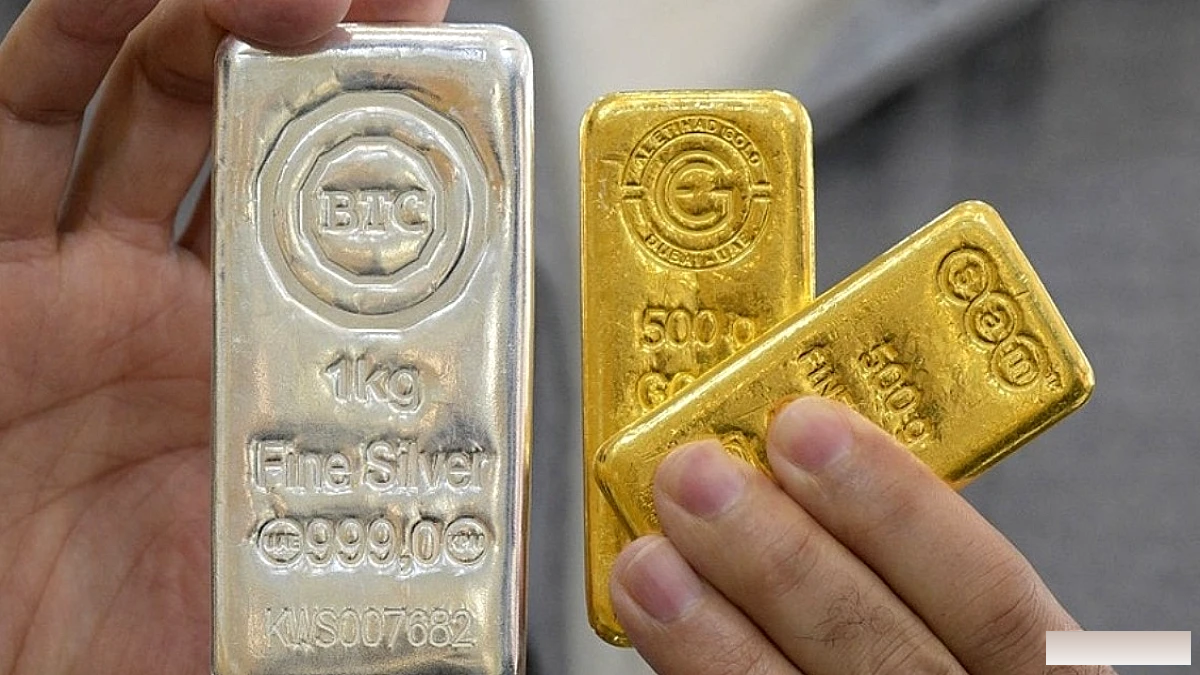 सोने‑चांदी के दामों में अचानक भारी गिरावट, नई कीमतें सामने