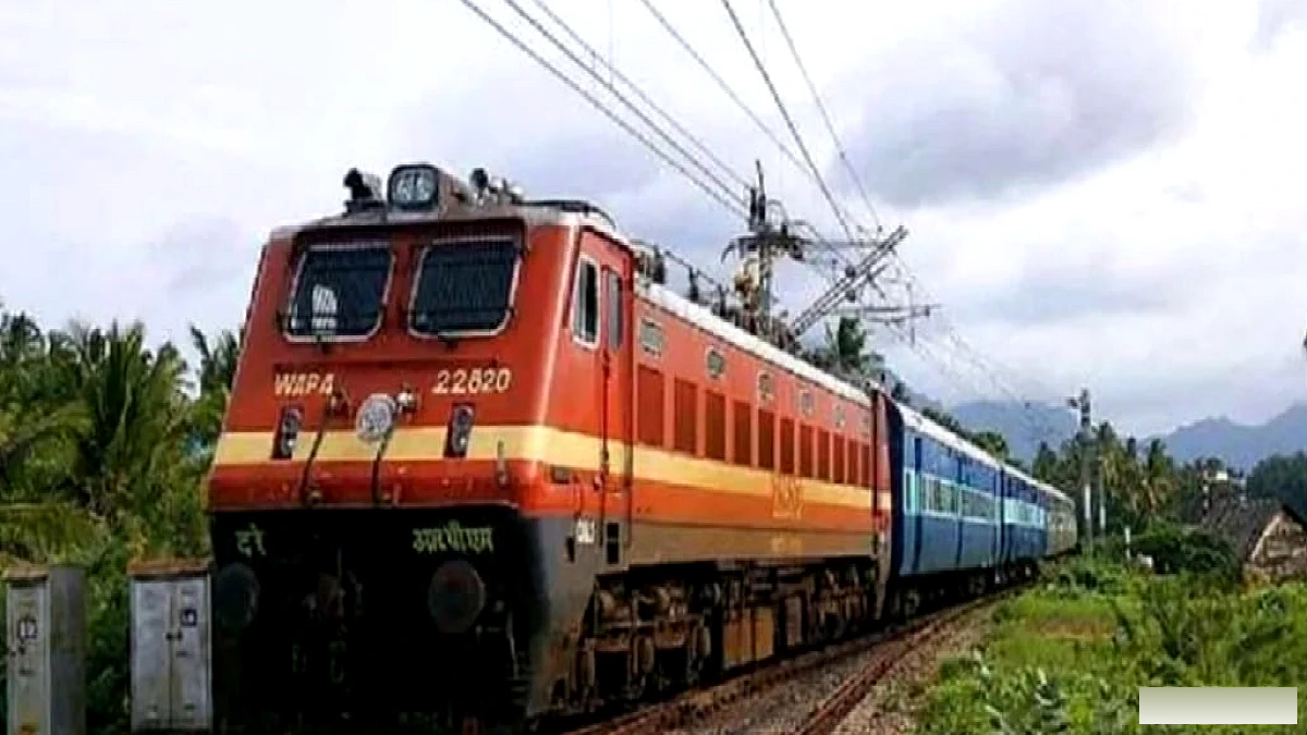 खराब मौसम के चलते रेलवे शारीरिक दक्षता जांच स्थगित; अगली तारीख पर क्या कहा आरआरसी ने?