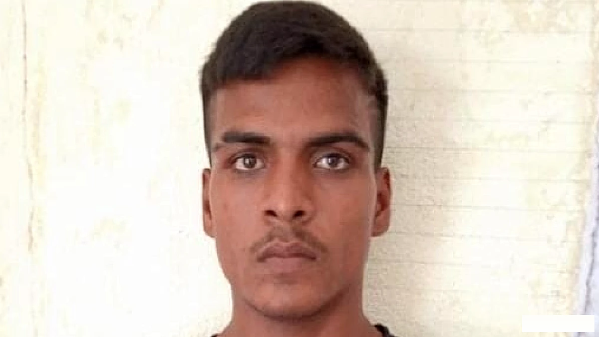 बिहार के नितिन कुमार की ट्रेन में हत्या: 10 हज़ार रुपये की फिरौती माँग कर बंधक बनाकर चलती ट्रेन से फेंका गया