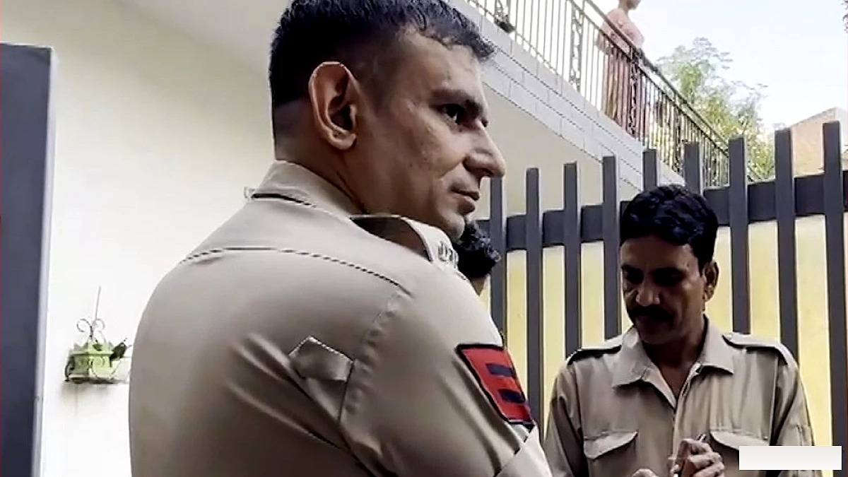 शराबी ने मचाया हड़कंप, बिल्डिंग गिरने की सूचना पर NDRF तुरंत पहुंचा
