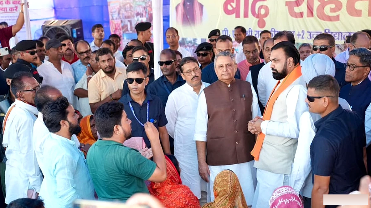 बाढ़ प्रभावित इलाकों का सीएम सम्राट चौधरी ने किया हवाई सर्वे, दशहरा से पहले मदद देने के दिए निर्देश