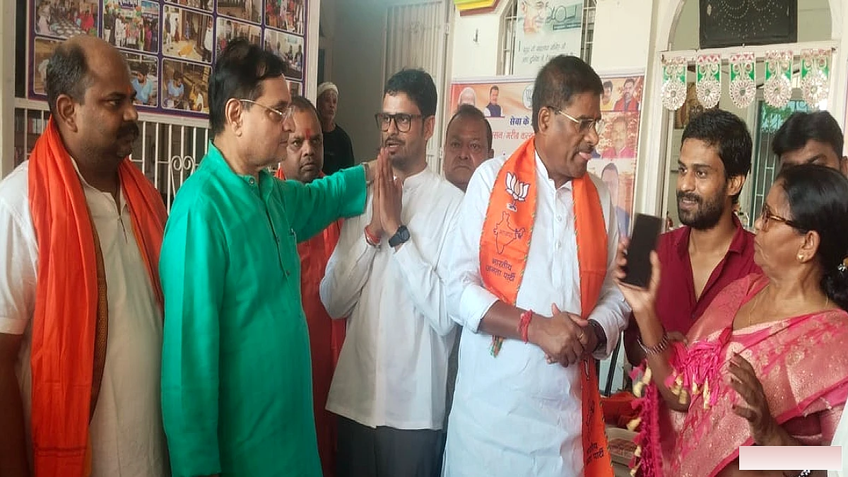 इंडिया गठबंधन की बैठक पर मंत्री प्रमोद चंद्रवंशी का हमला, बोले- नेता ही कमजोर तो कैसे पहुंचेंगे सभी
