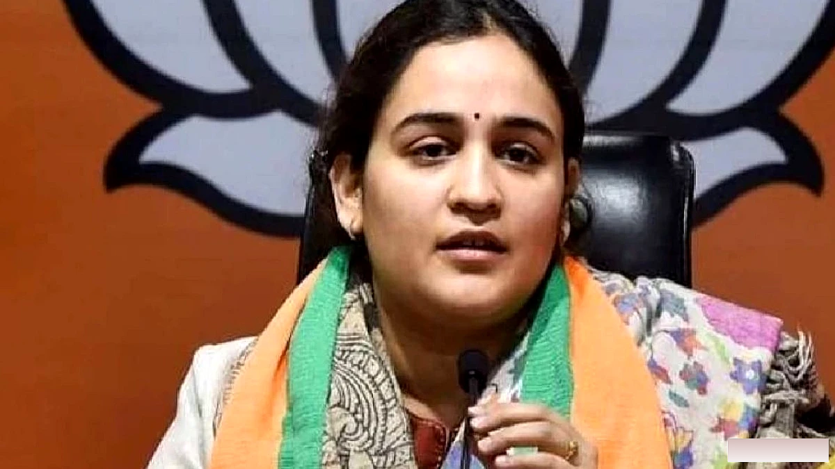 सैफई ने अपर्णा यादव से मुलाकात की, 2027 विधानसभा चुनाव को अहम बताया